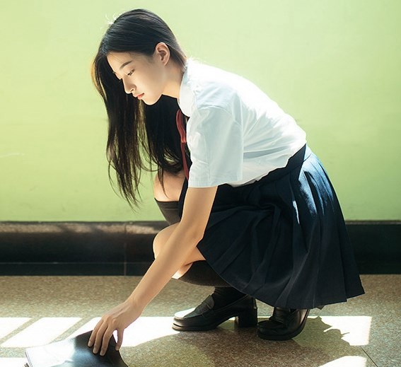 妩媚睡衣美女私房性感撩人写真 