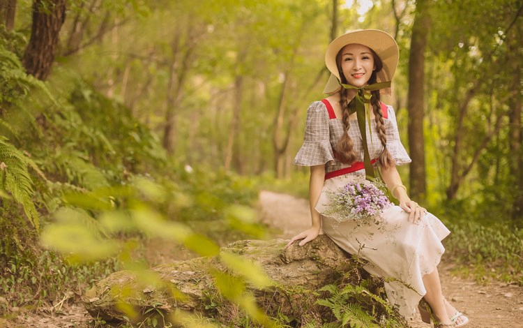 性感黑色蕾丝美女爱丽莎内衣诱惑写真 