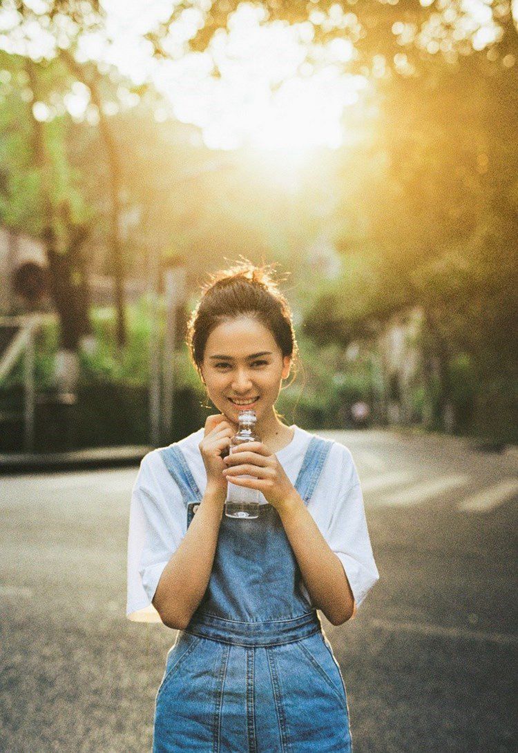 酥胸半露美女谢芷馨Sindy性感旅拍写真 