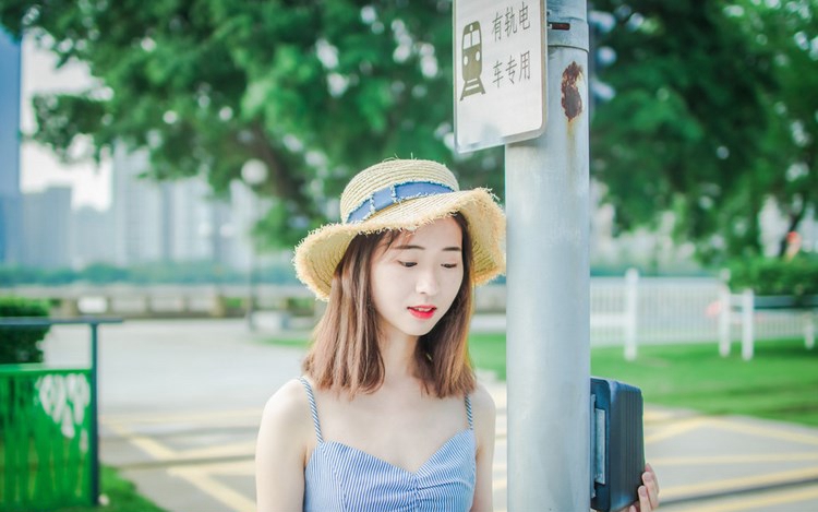 空气刘海美女夏天私房性感魅力写真 