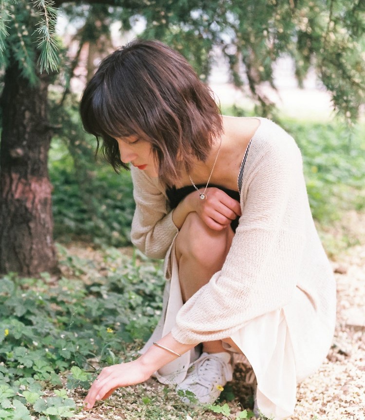 双马尾美女赵颖清纯摄影写真 