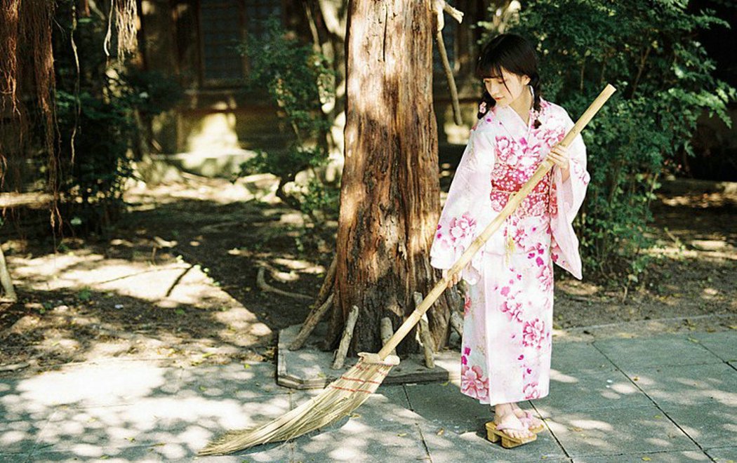 性感泳装美女私房诱人写真 