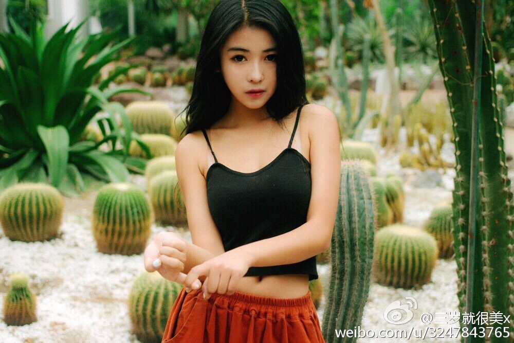 90后网络美女桨桨美桨微博私拍美图 