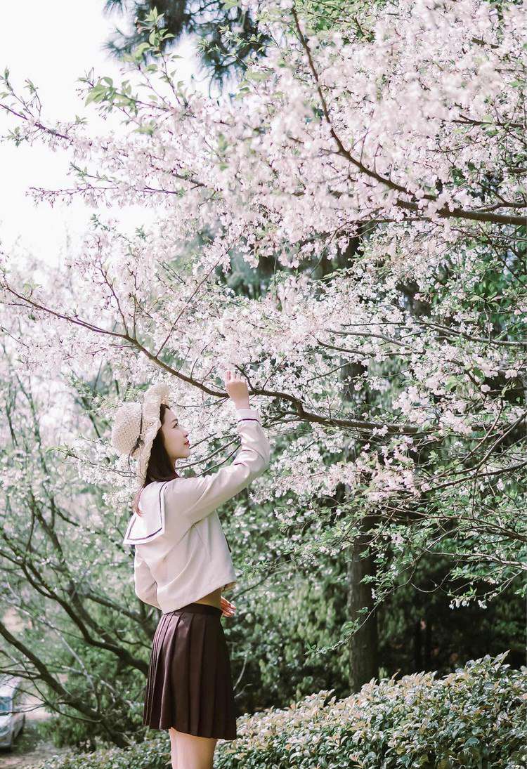 性感内衣美女私房秀比基尼诱人写真 