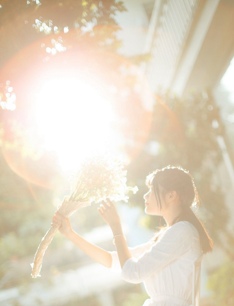 旗袍装美女杨子芯性感私房照 