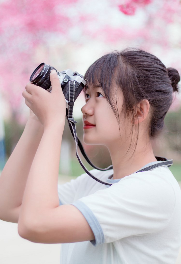 比基尼美女戴小唯旅拍写真图片 