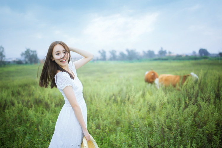 性感黑色蕾丝内衣美女私房写真 