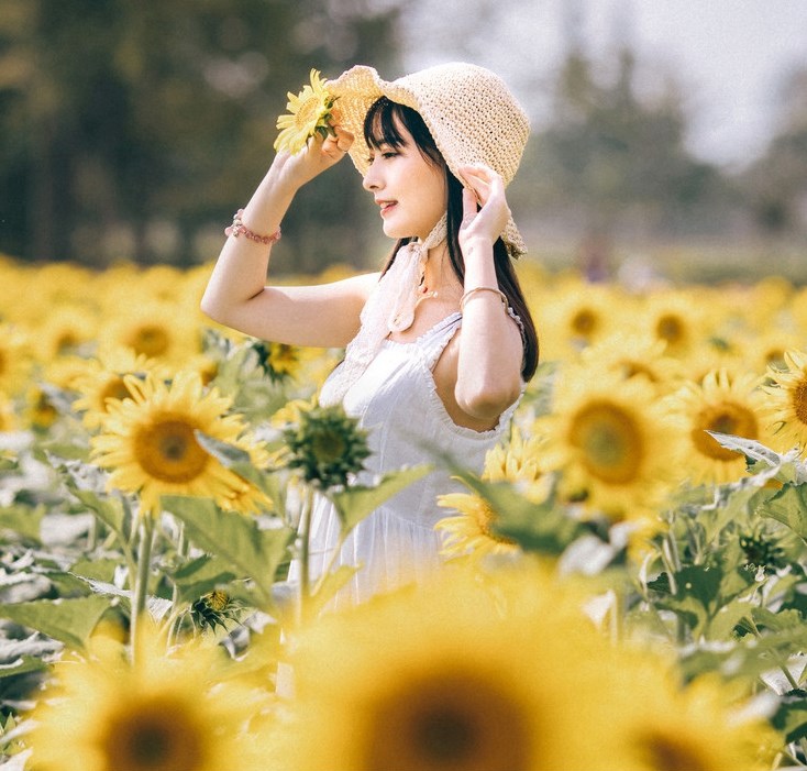 温婉贤淑美女馨儿性感私拍图片 