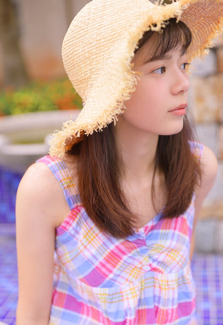 豹纹丝袜美女夏笑笑Summer私房性感写真 