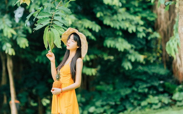 高清美女模特萌琪琪新年性感写真图片 