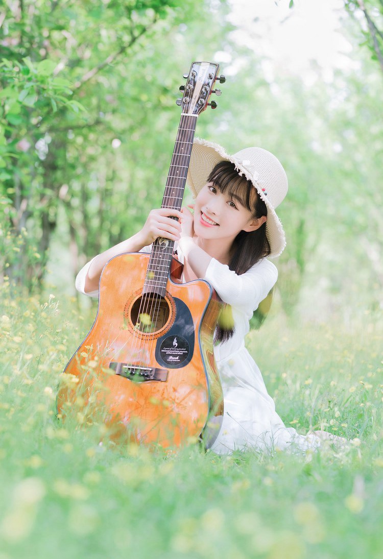 性感美女模特私房撩人写真 