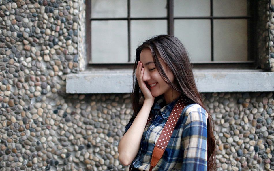 骨感美女迷人翘臀诱惑写真图片 