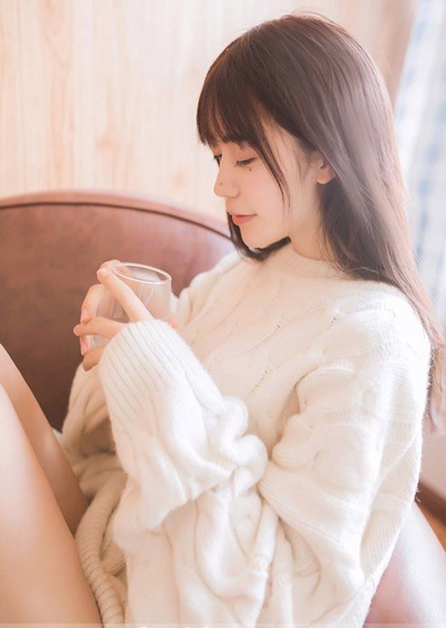 御姐型美女Yoki性感内衣写真图片 