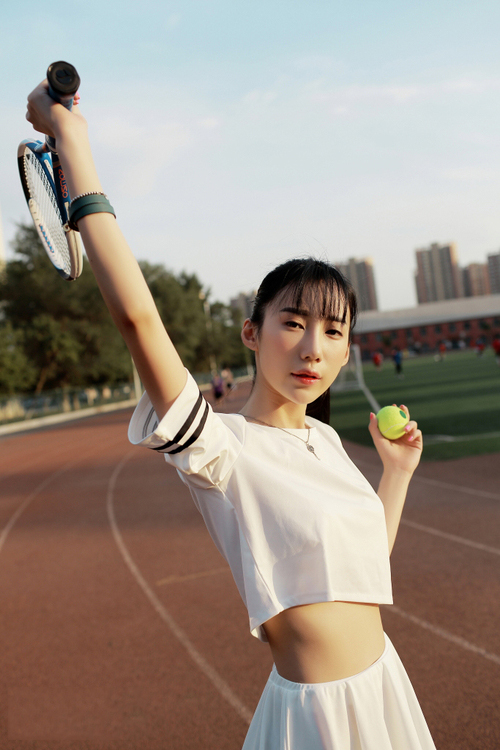 性感酥胸黑丝美女私房诱人写真 