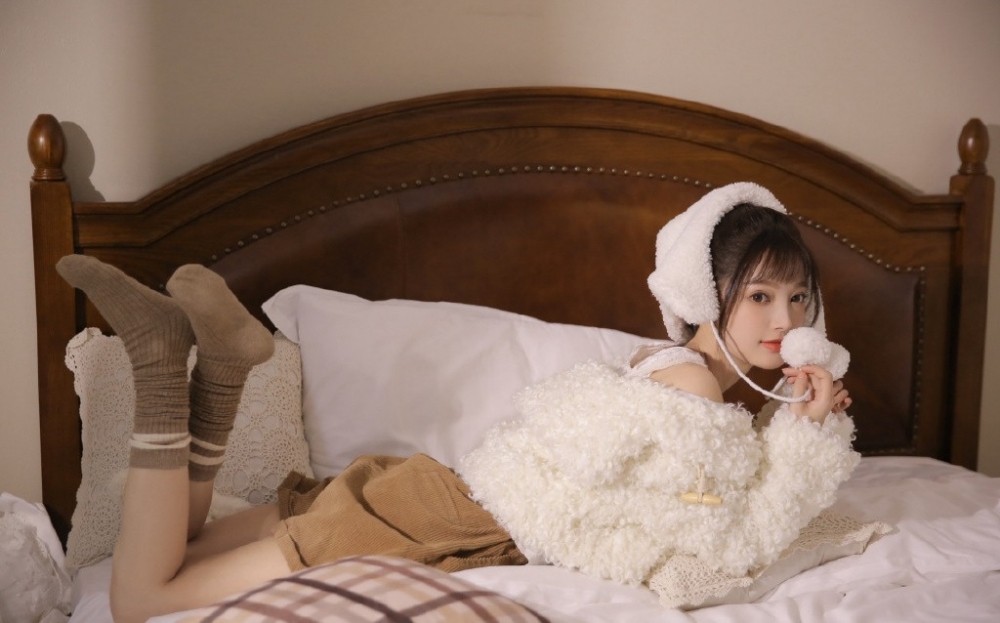 日本少女牛奶肌肤清纯性感写真图片