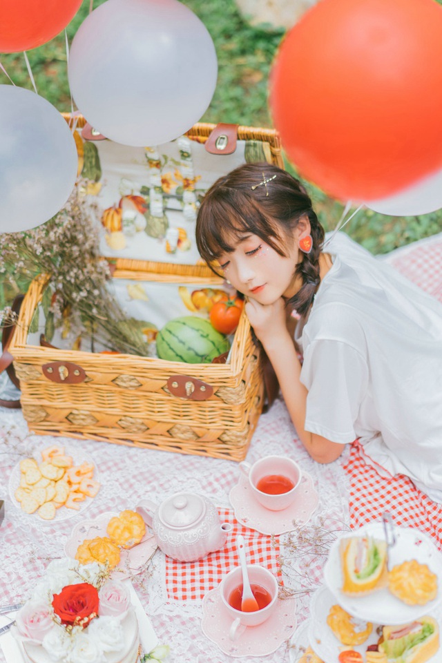 性感尤物私房内衣撩人写真 