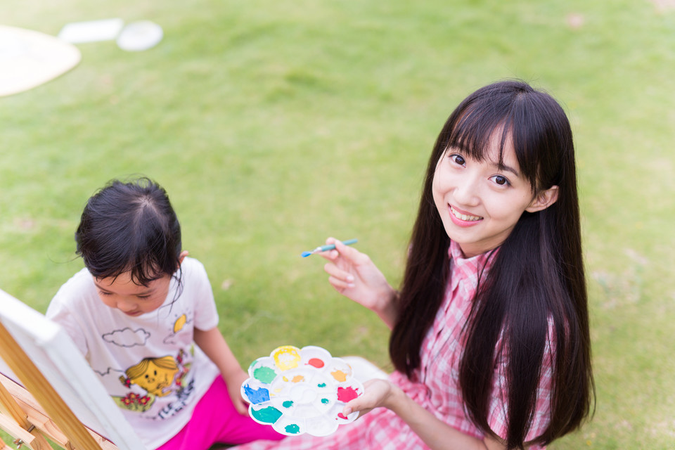 黑色内衣性感美女室内写真 