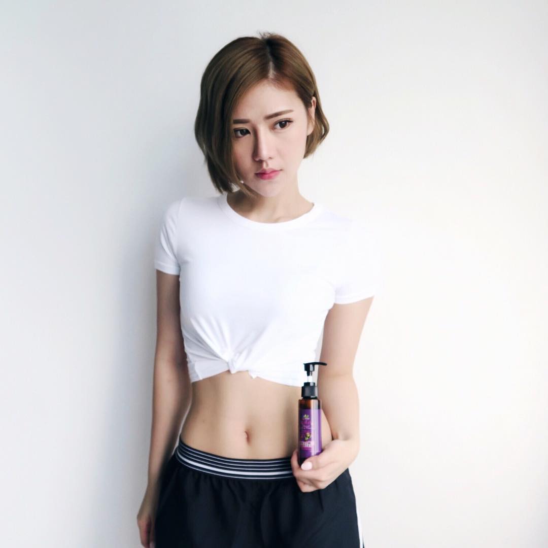 微笑的美女杨梓灵Fiona私拍写真图片大全 