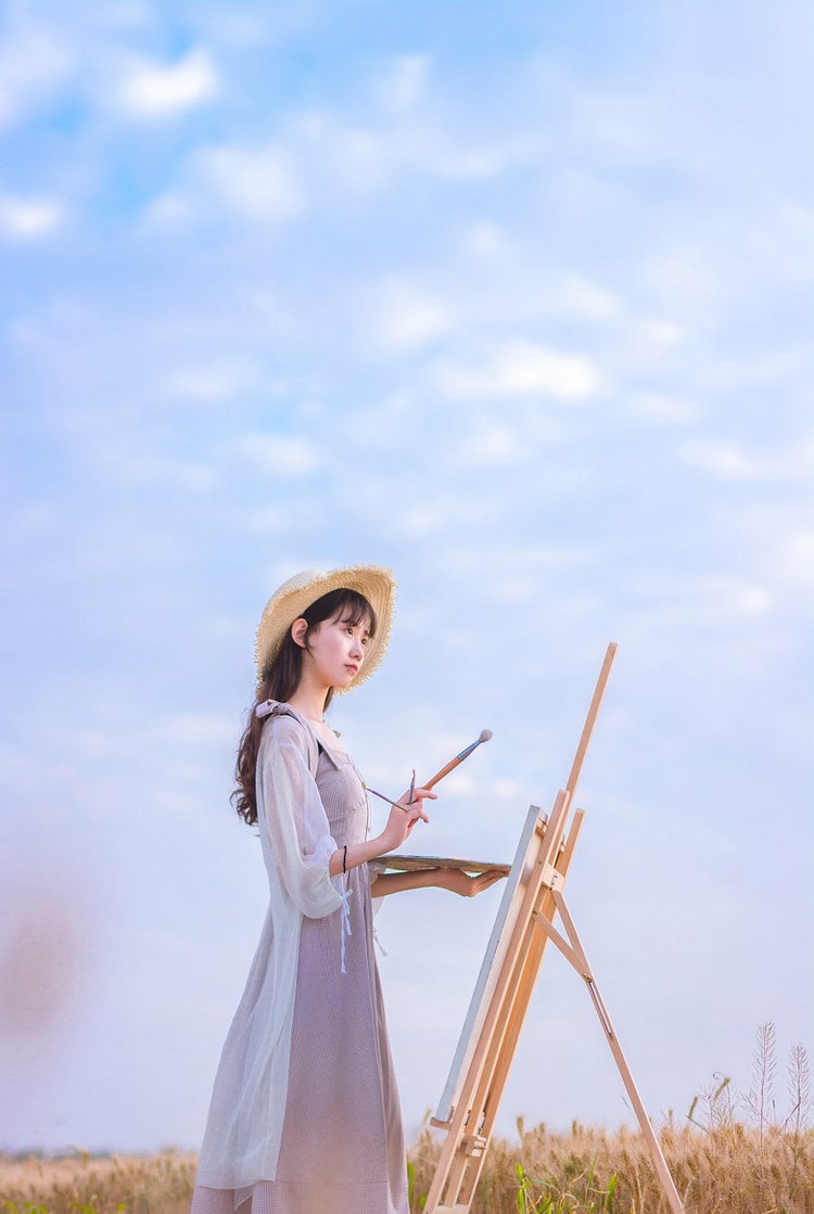 日本少女偶像一色杏子学生制服摄影图片 