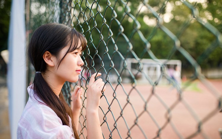 性感内衣美女私房白色诱惑写真 