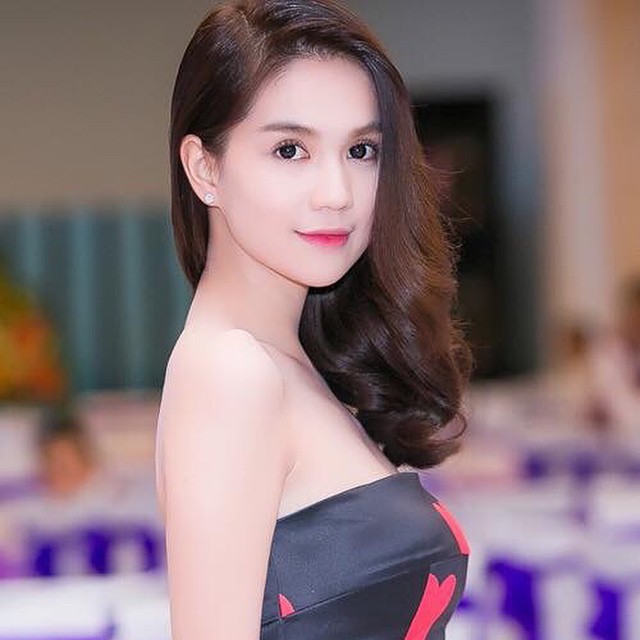 养眼的美女邓玉贞(Ngoc Trinh)海量写真图片 