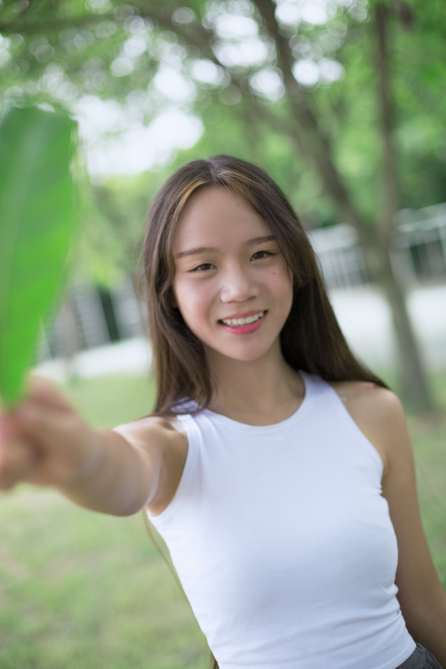 性感美胸美女私房诱人写真 