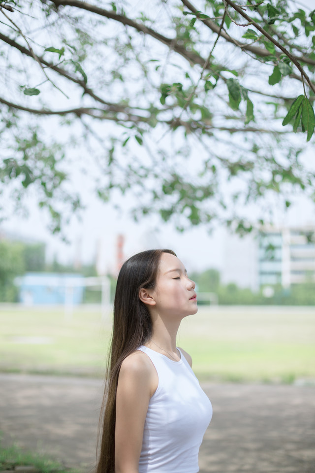 性感美胸美女私房诱人写真 