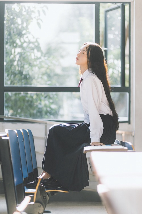 比基尼美女苏苏私房性感迷人写真 