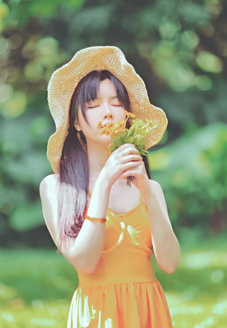 混血美女模特桃美洋子黑丝情趣写真 