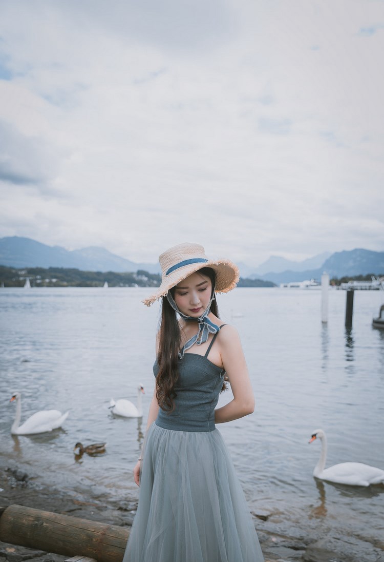 性感美女大安妮水手制服写真 