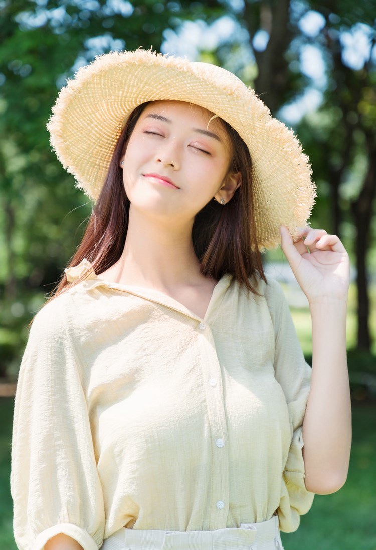 日本养眼美女川崎あや比基尼写真图片 