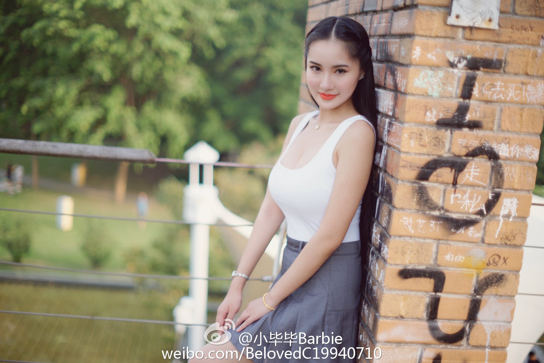 比基尼美女小毕毕Barbie外拍摄影图片 