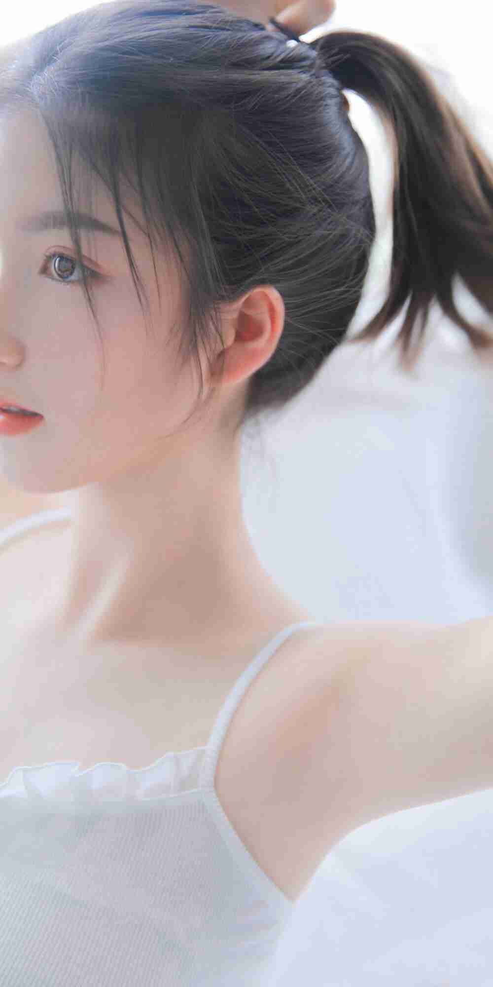 90后神秘网络美女美腿诱惑写真图片 