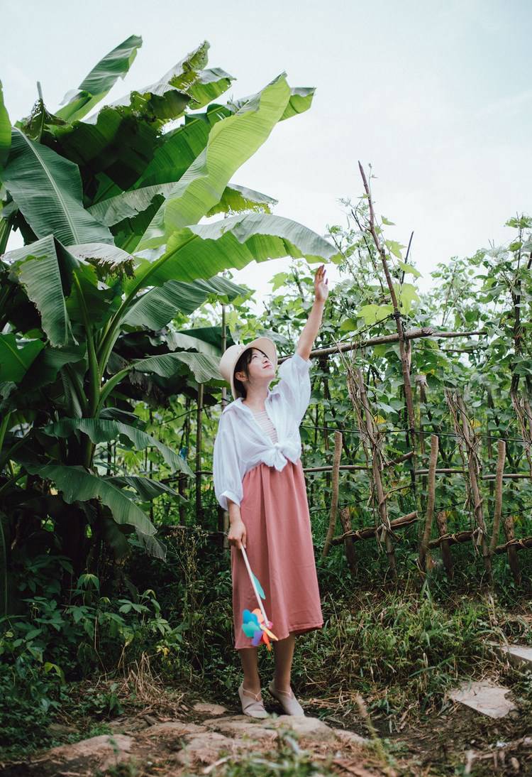 性感美乳女神土肥圆大胆人体艺术摄影 