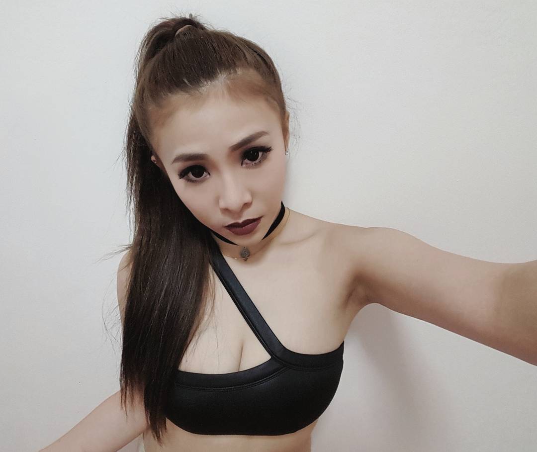 野性美女图片DJ AlexisG气质养眼写真 