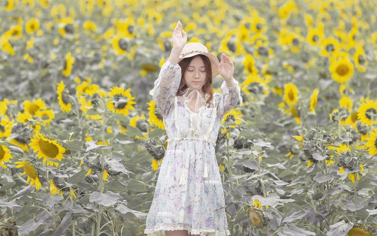 尤果网绝色美女模特肖雨薇性感写真图片 