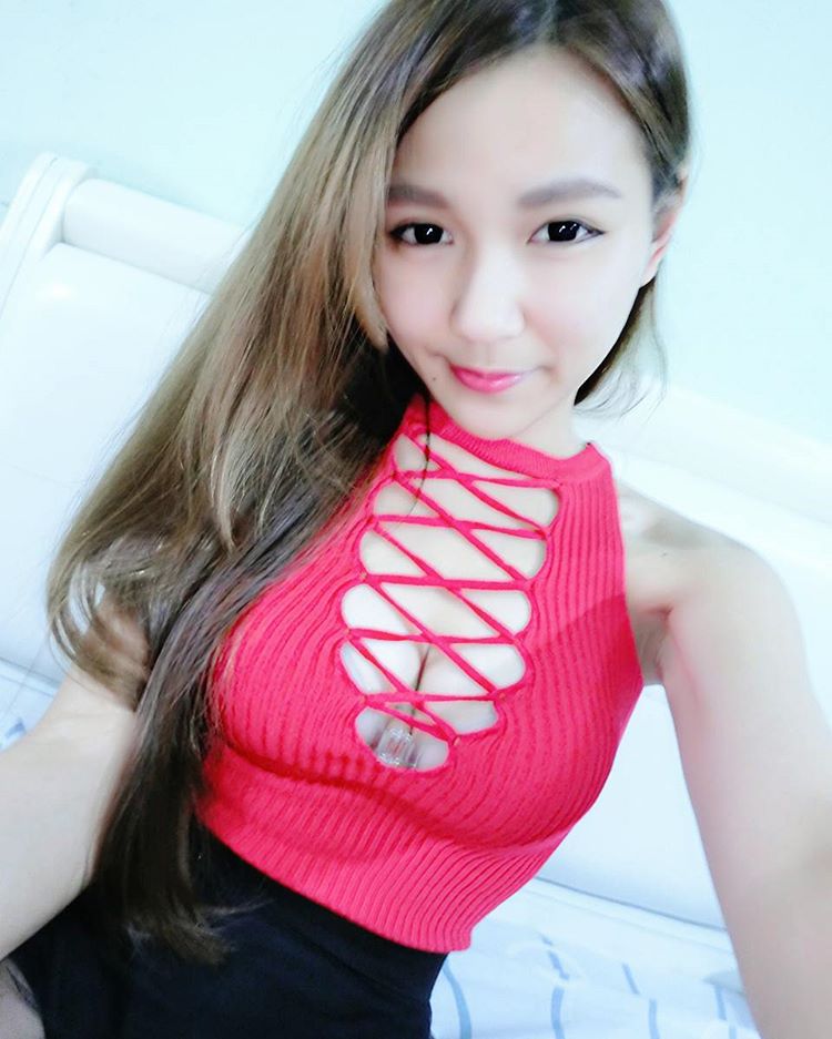 90后美女图片贝贝儿养眼美照合辑 