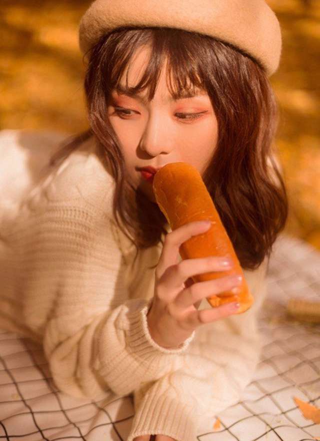 美腿运动系美女性感诱人写真 