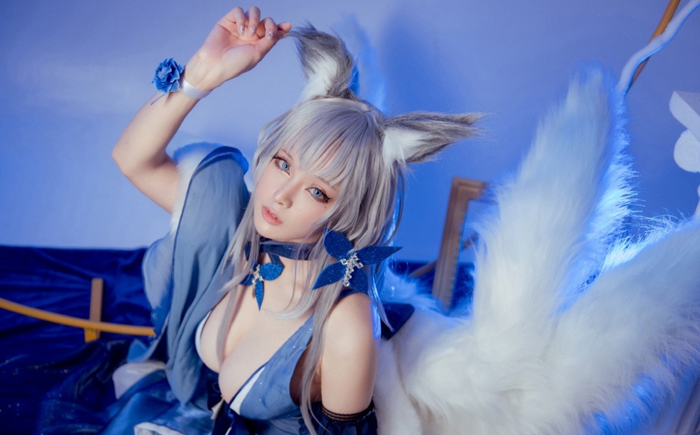 游戏《碧蓝航线》信浓服cosplay写真 