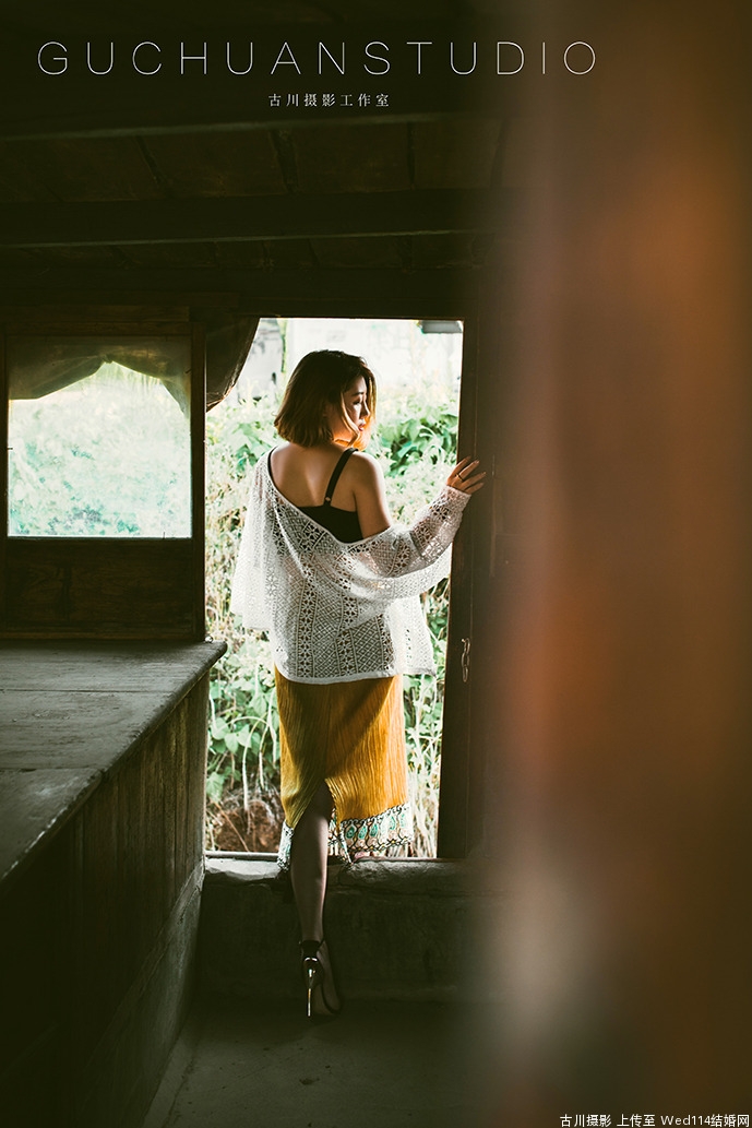 氛围感美女个人旅行美拍图集 