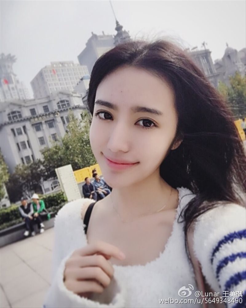 养眼美女图片王美琪微博私拍写真 