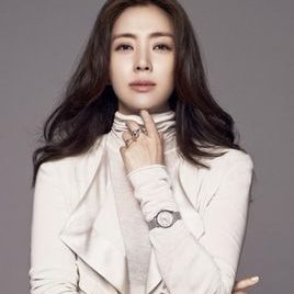 宋允儿(송윤아,Song Yoon A)个人资料简介